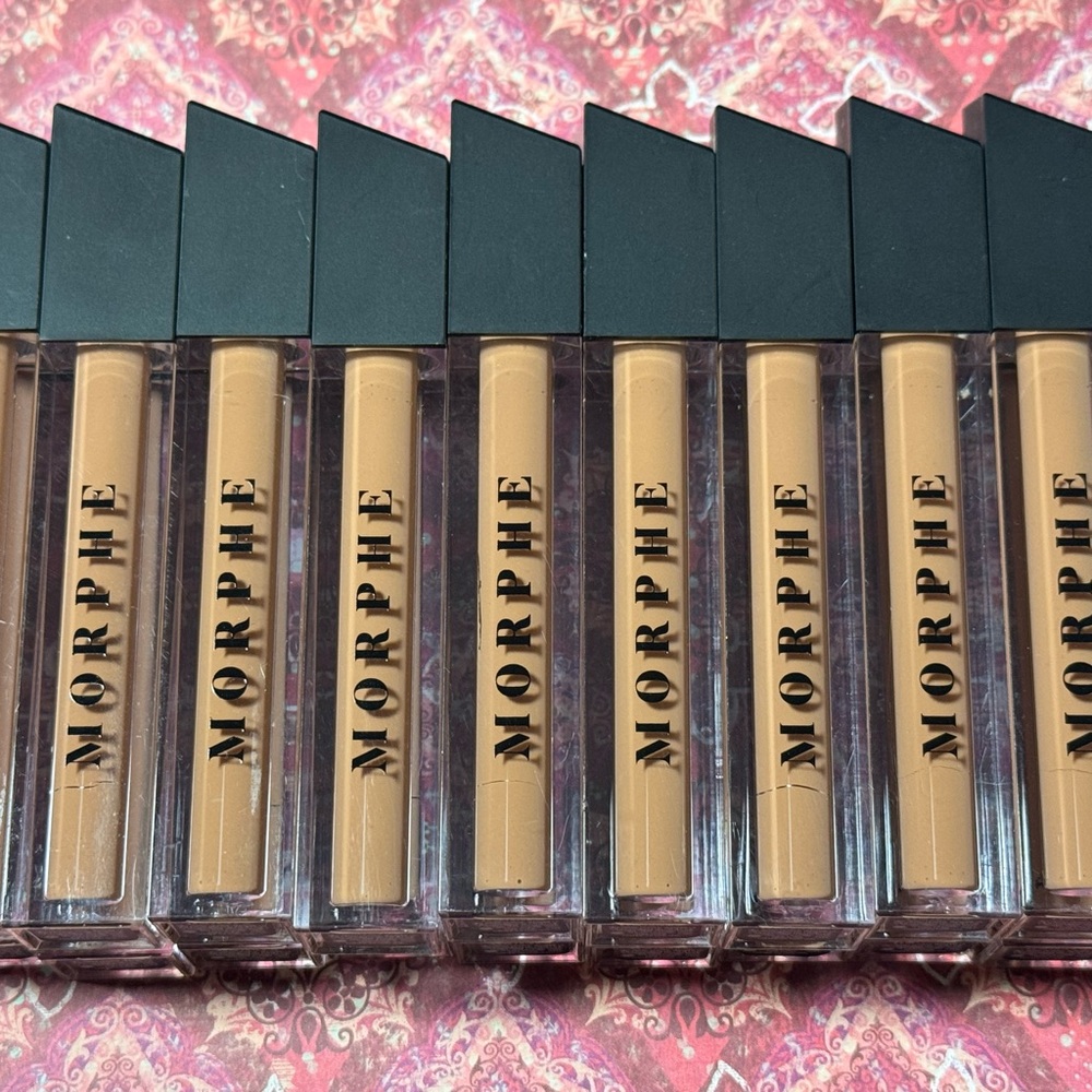 Morphe Lip Gloss Lot of 18 - Shade Chill